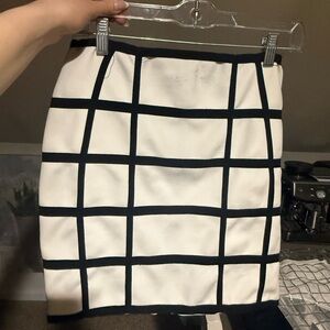 Stylish Black and White Grid Skirt